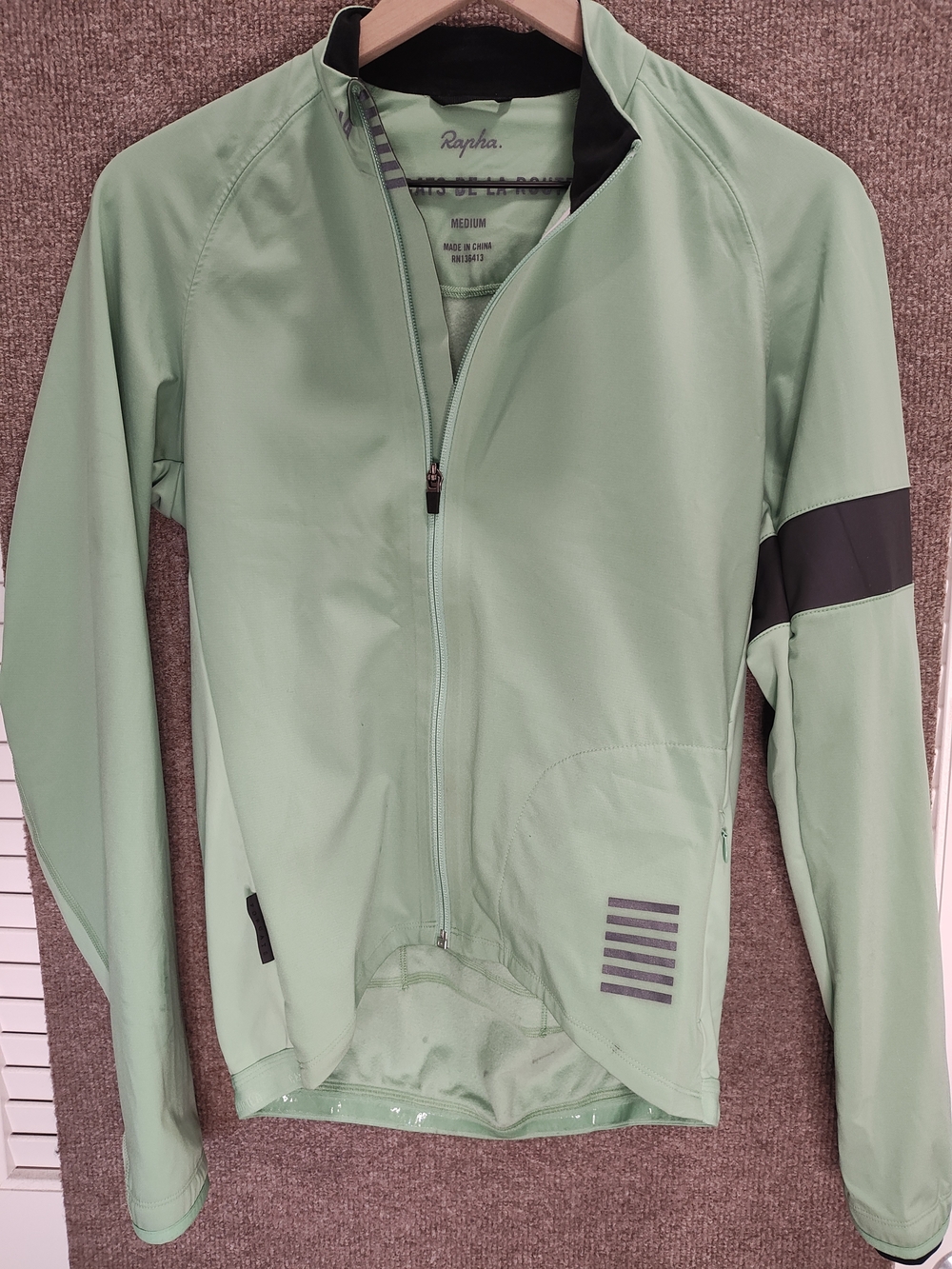 Rapha Pro Team Jacket - Men's Medium (Pro Fit)